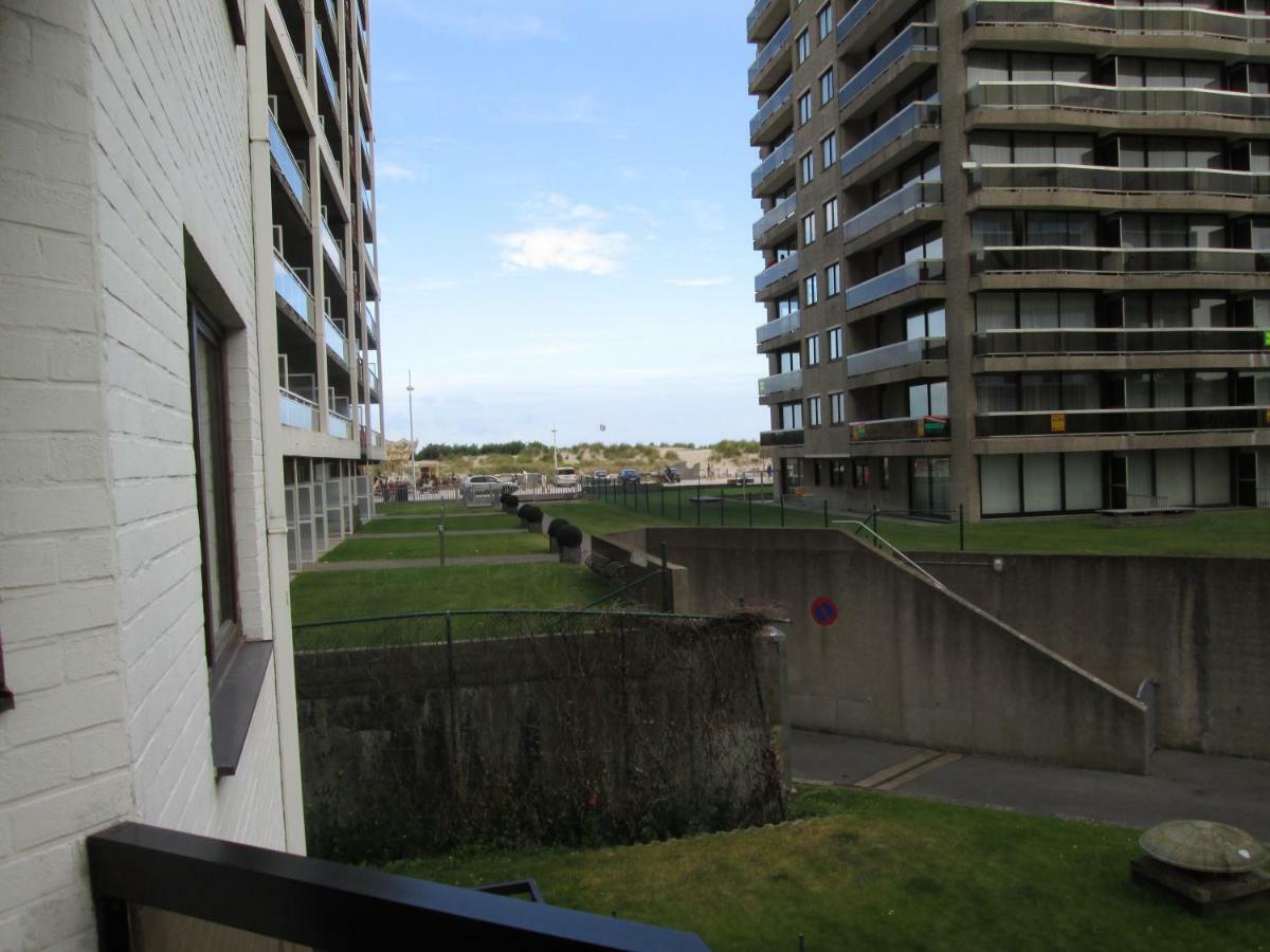 De Panne Plaza Apartment Exterior photo