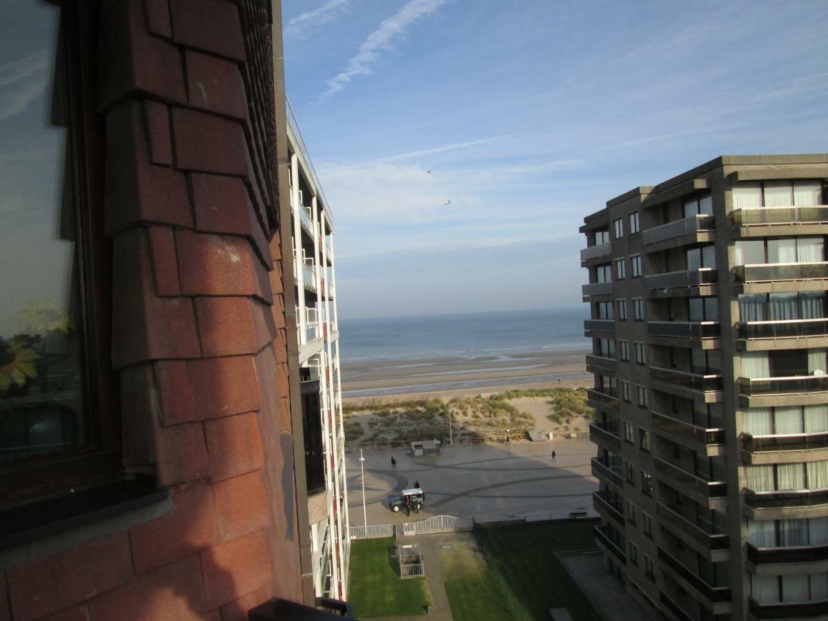 De Panne Plaza Apartment Exterior photo